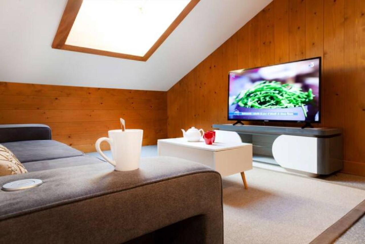 Appartement Le Galetas Des Planards Chamonix Bagian luar foto