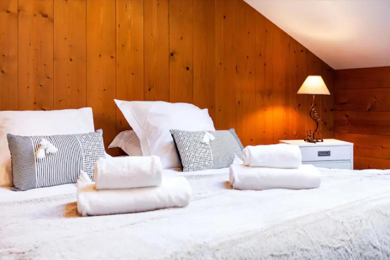 Appartement Le Galetas Des Planards Chamonix Bagian luar foto