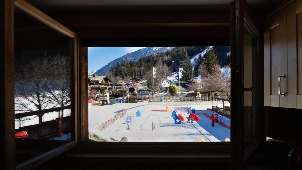 Appartement Le Galetas Des Planards Chamonix Bagian luar foto