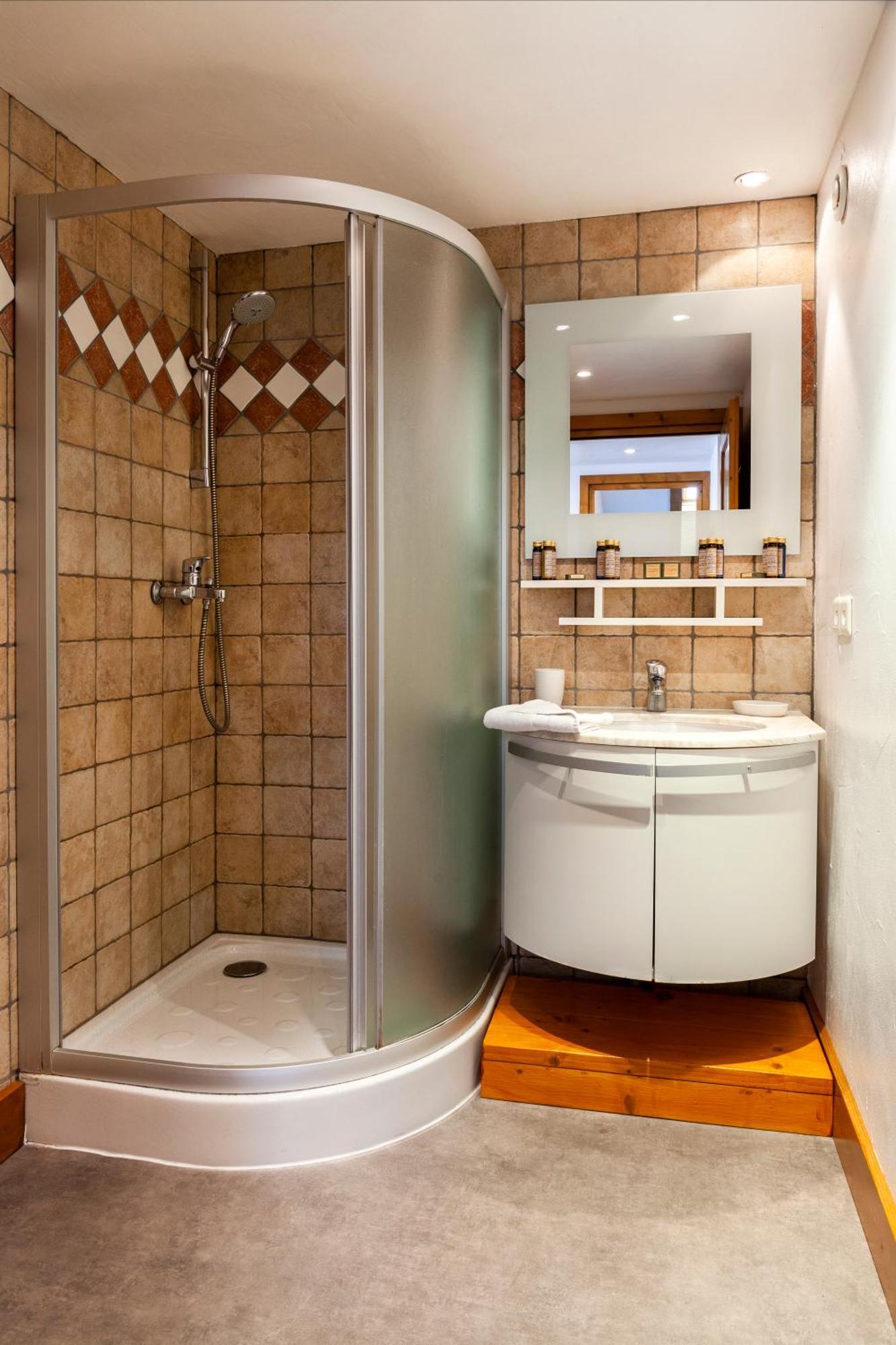 Appartement Le Galetas Des Planards Chamonix Bagian luar foto